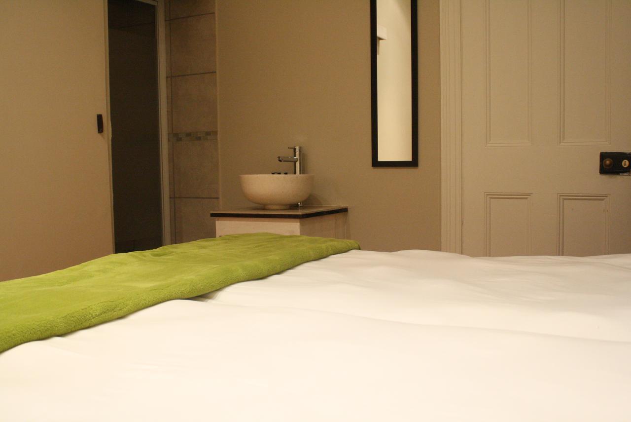 Guesthouse On Irvine Порт Елизабет Екстериор снимка